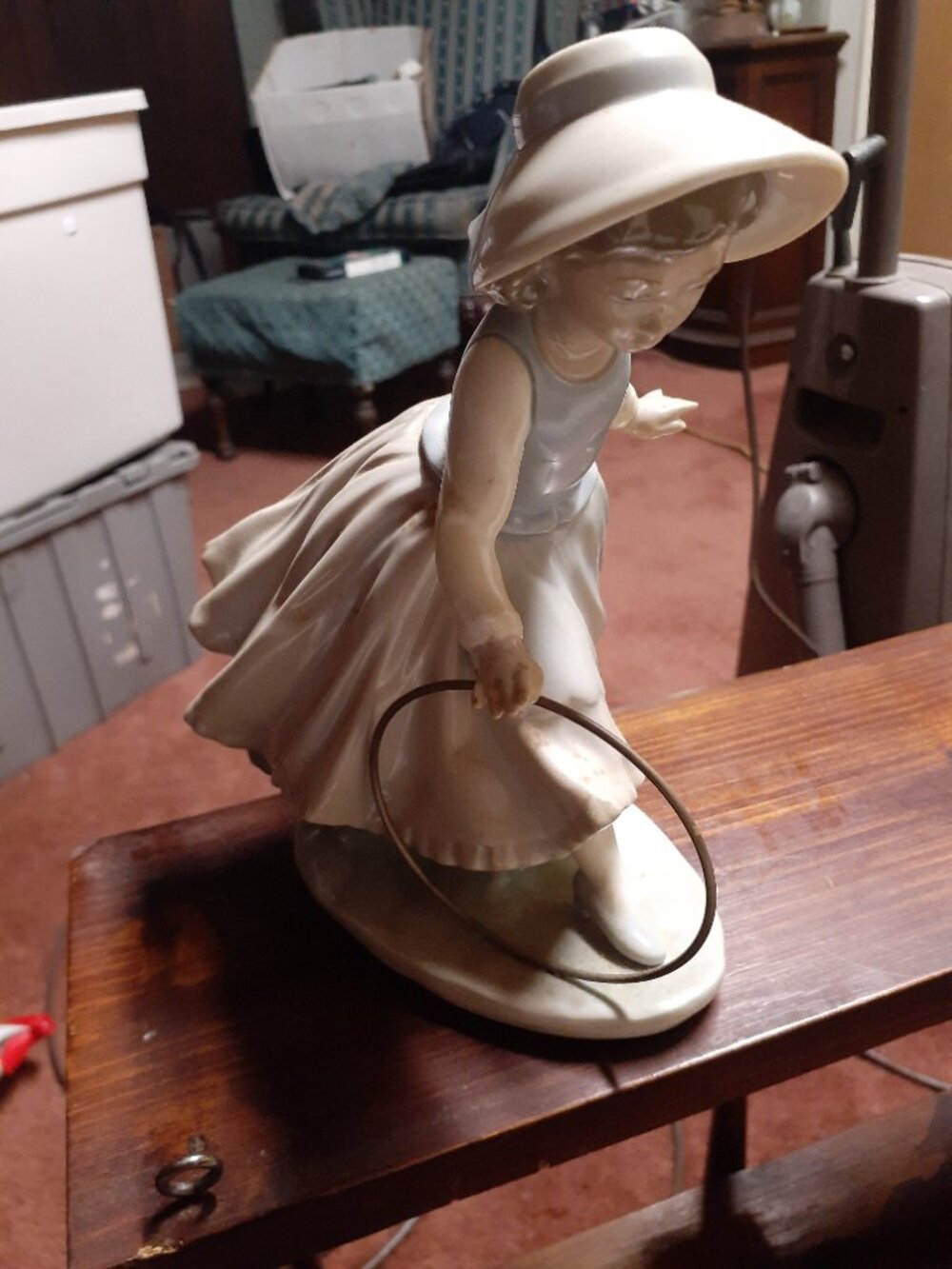 Naomi by llarido "girl with hoop